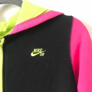 lime green and black nike outfit
